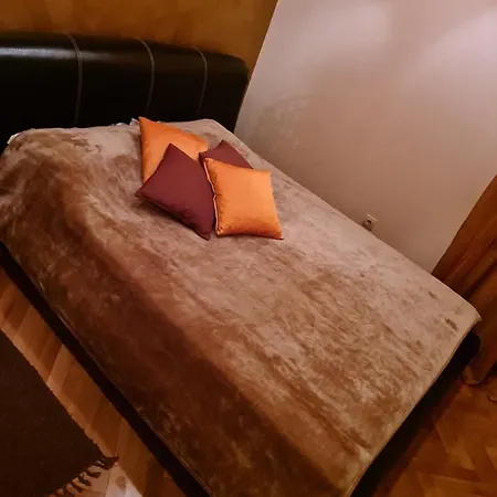 Apartment Lucky Place Adok